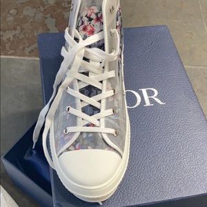 Dior sneakers